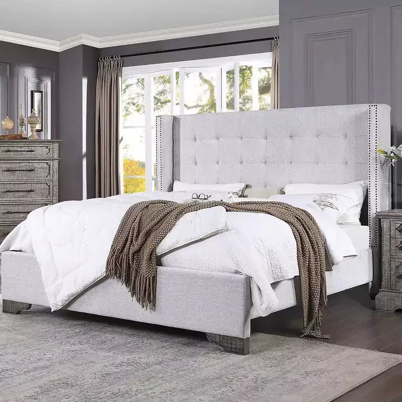 Lit plateforme King californien de 90 po - Touffeté sans boutons