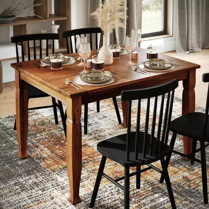 Table à manger en bois Merrick Lane avec pieds sculptés