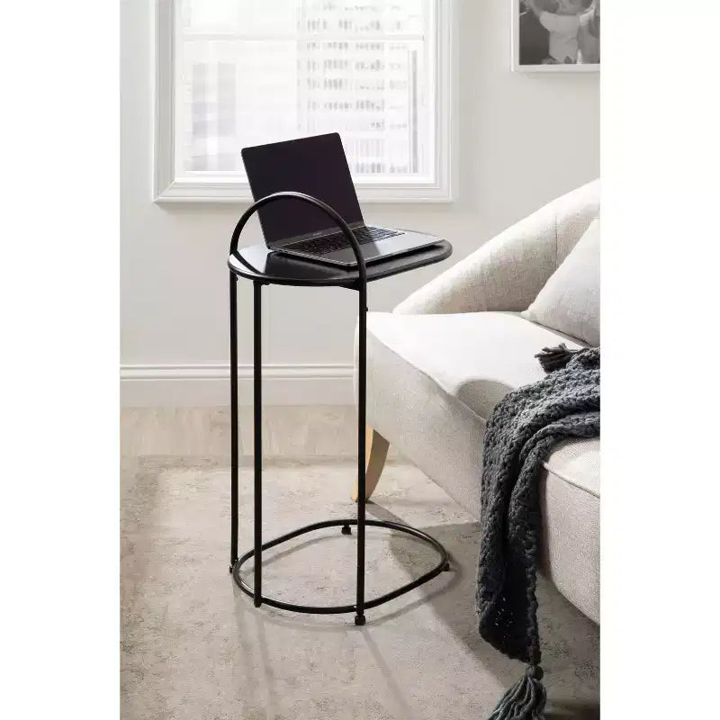 Table d'appoint en C Caplan Capsule Wood – Noir, 20x13,75x32,75 pouces