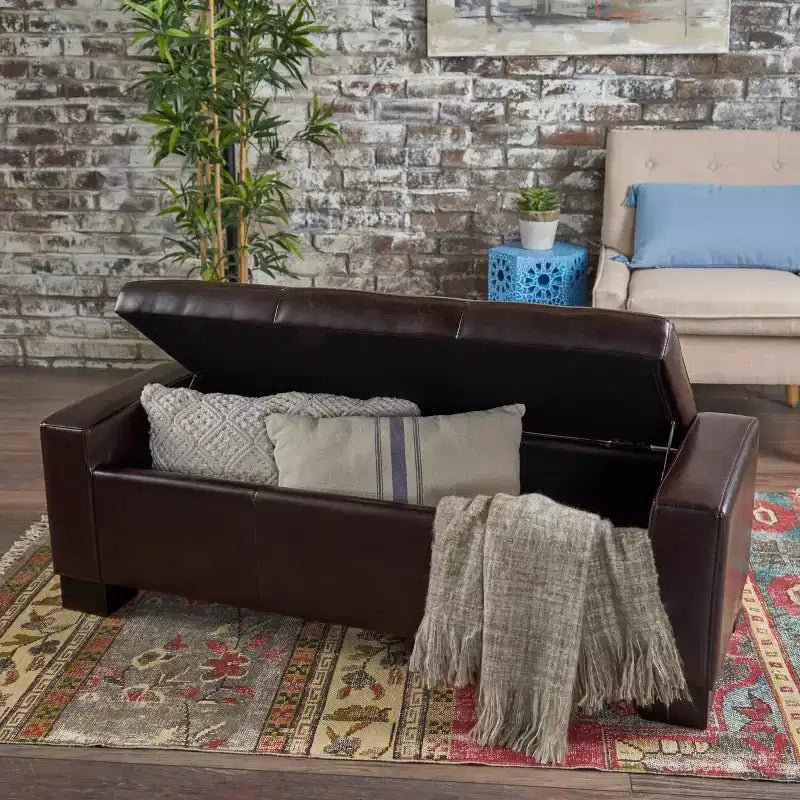 Banc de rangement ottoman en cuir capitonné Guernsey – 50 pouces